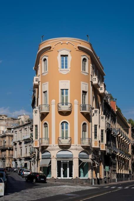 Palazzo Vitrano - Tourist Apartment CTA Eksteriør billede