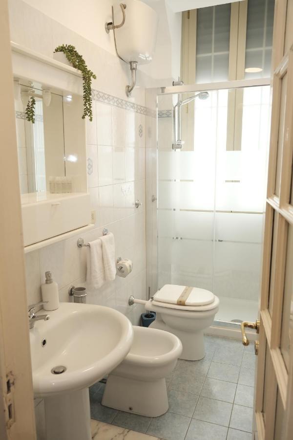 Palazzo Vitrano - Tourist Apartment CTA Eksteriør billede