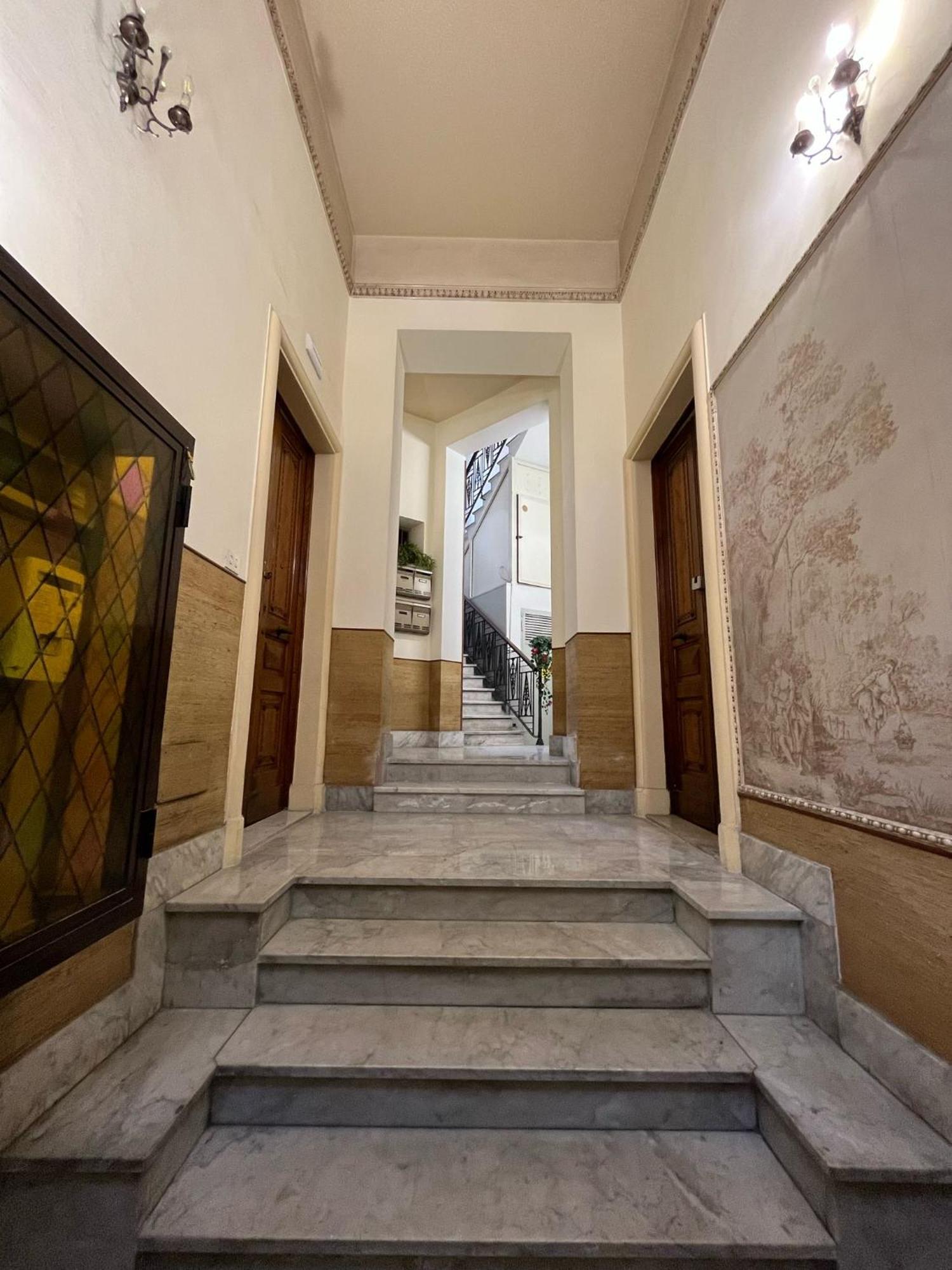 Palazzo Vitrano - Tourist Apartment CTA Eksteriør billede
