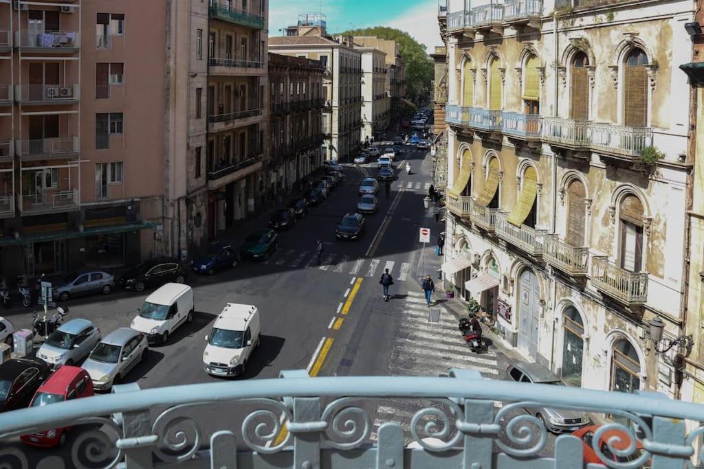 Palazzo Vitrano - Tourist Apartment CTA Eksteriør billede