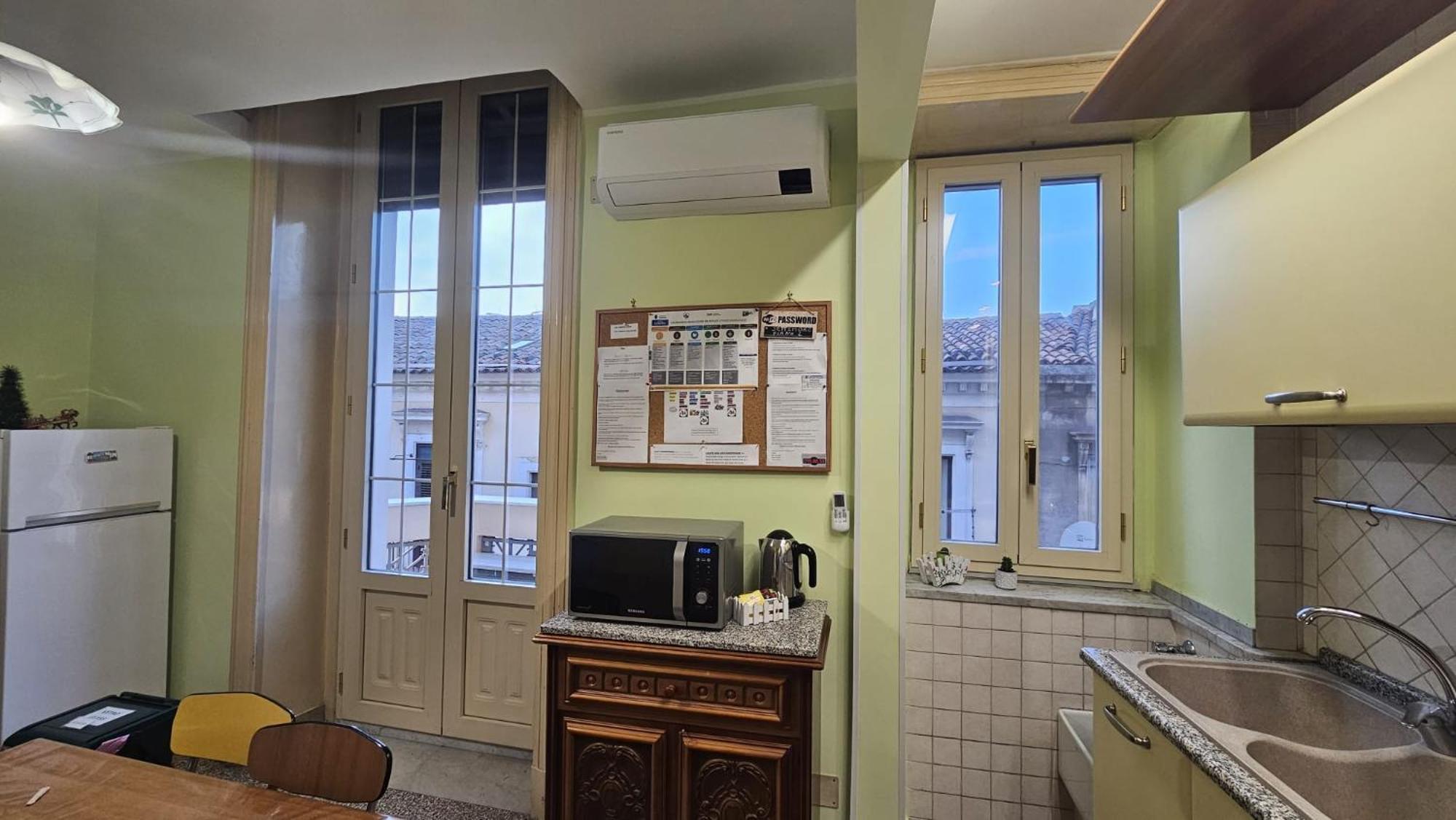 Palazzo Vitrano - Tourist Apartment CTA Eksteriør billede